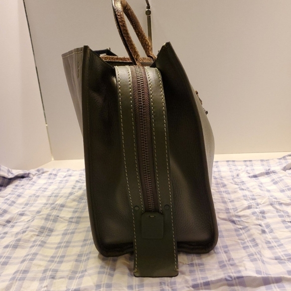 COACH 1941 ROGUE 36 OLIVE GREEN WITH PYTHON HANDLS - Picture 3 of 9